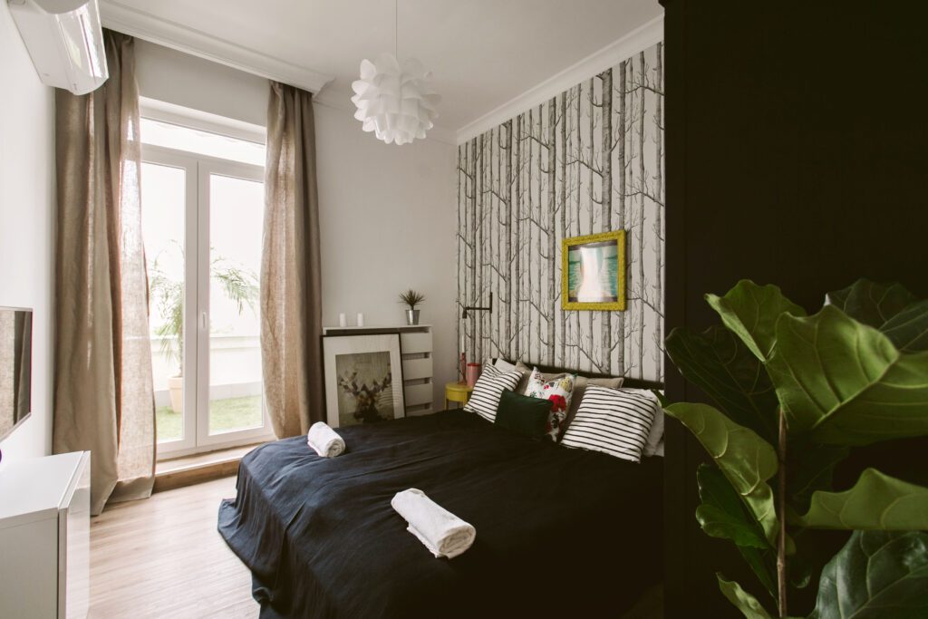 Penthouse in Center HUGE BALCONY-Full Panorama